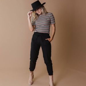 Never Worn Albion Fit destination joggers